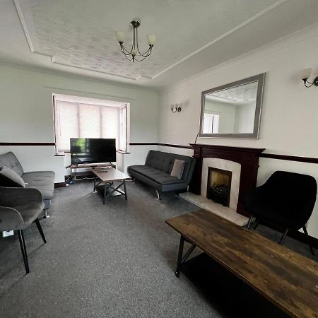 The Deja View House By Incredible Stay Peterborough Extérieur photo