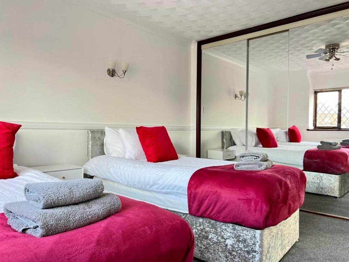 The Deja View House By Incredible Stay Peterborough Extérieur photo