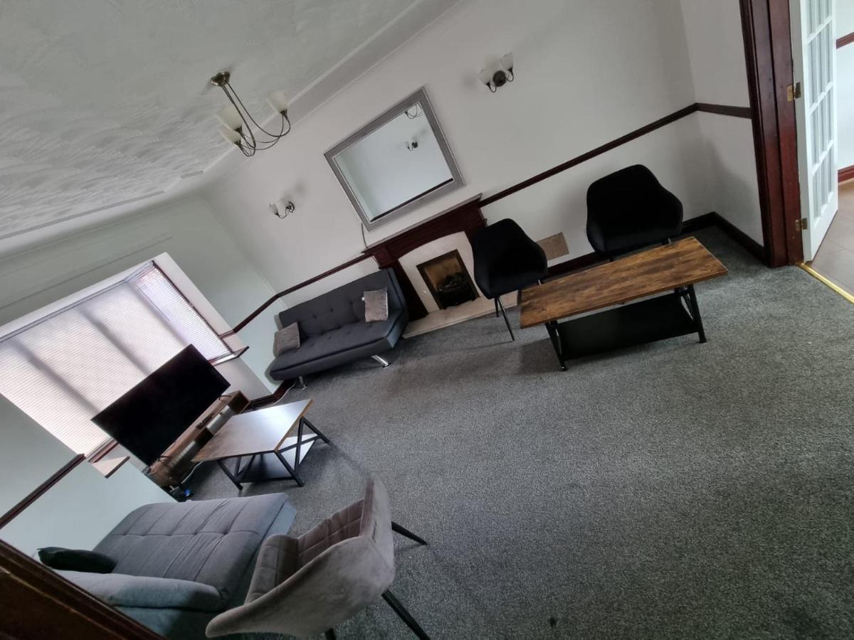 The Deja View House By Incredible Stay Peterborough Extérieur photo